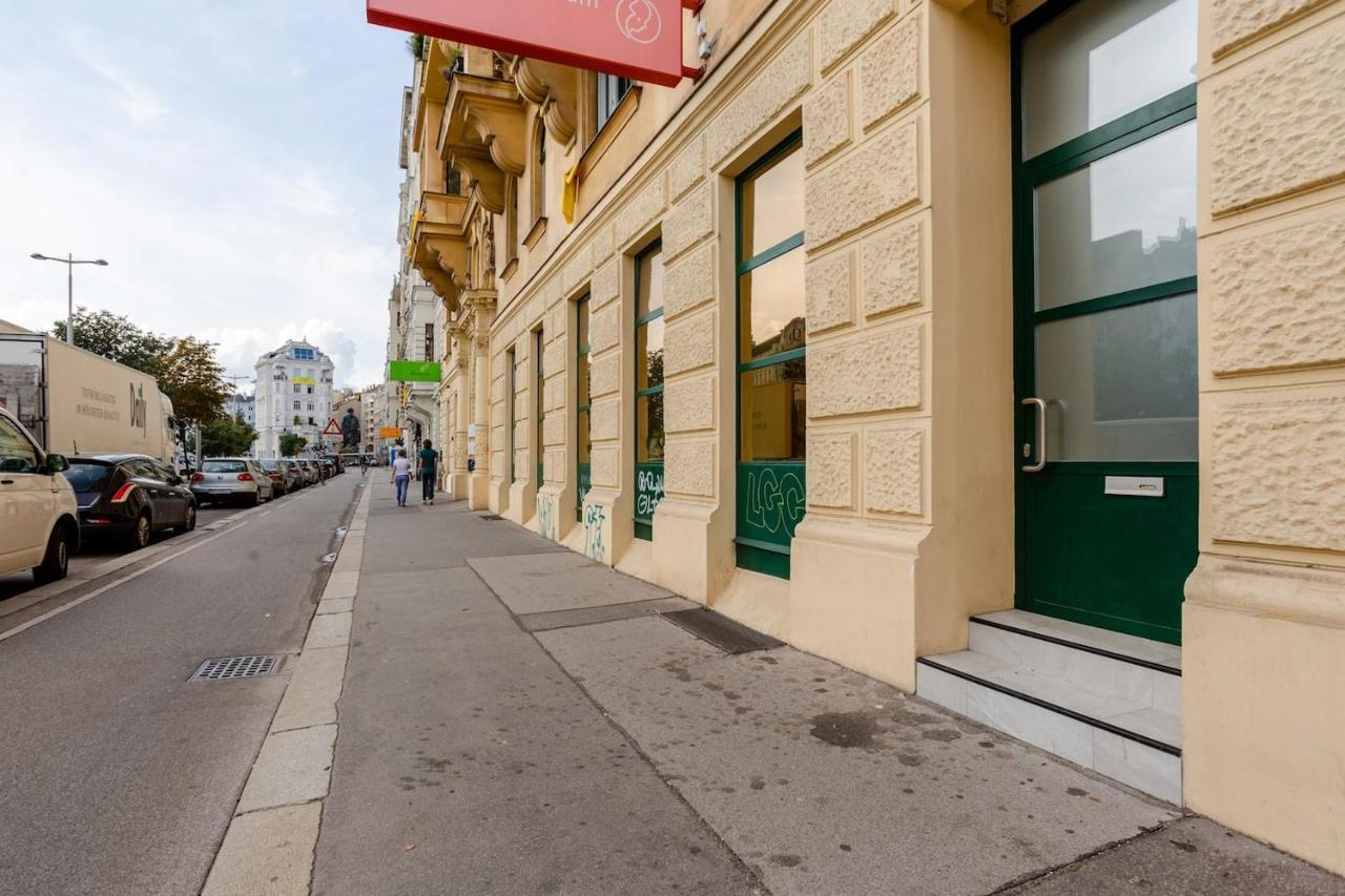 Free Parking Vienna Naschmarkt Air Con Fast Wifi Exterior photo